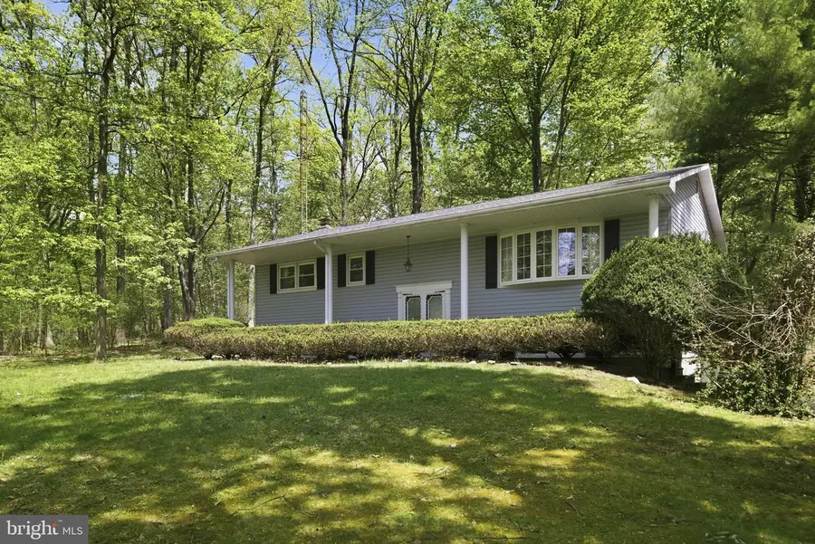 175 Carr Hill Rd, Gettysburg, PA 17325 - #2