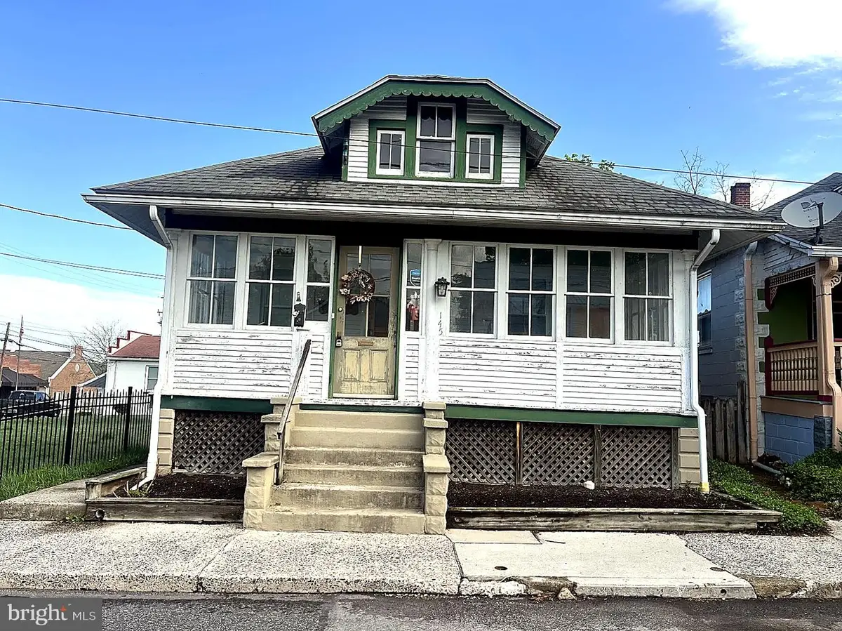 145 Breckenridge St, Gettysburg, PA 17325 - #1