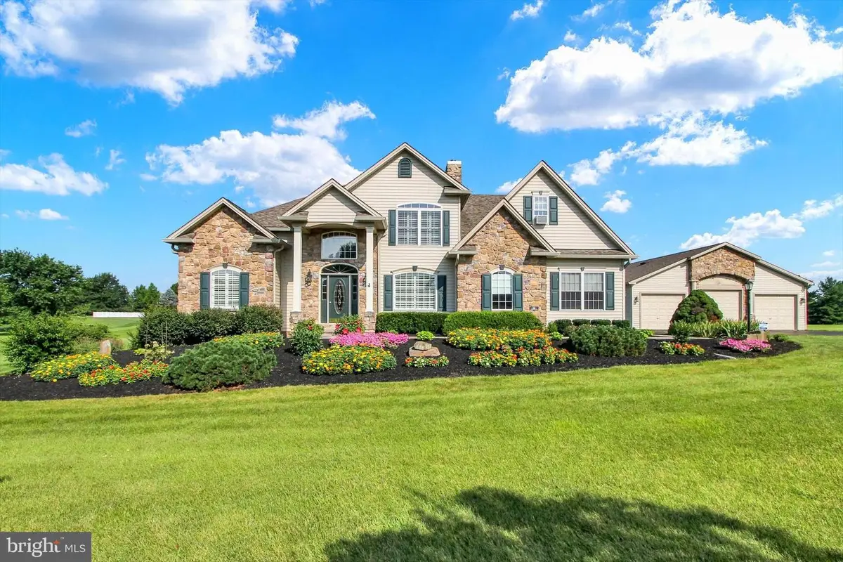 96 Tyoaka Dr, Littlestown, PA 17340 - #1