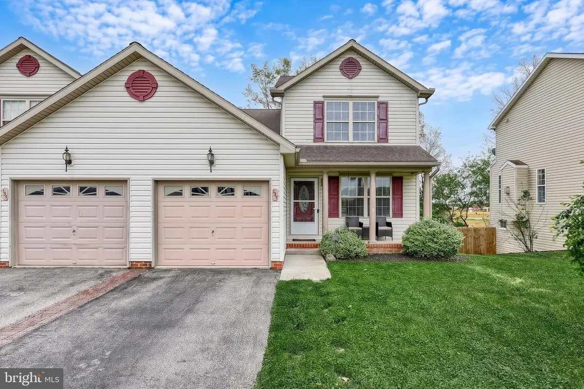 137 Maple Dr, Hanover, PA 17331 - #1