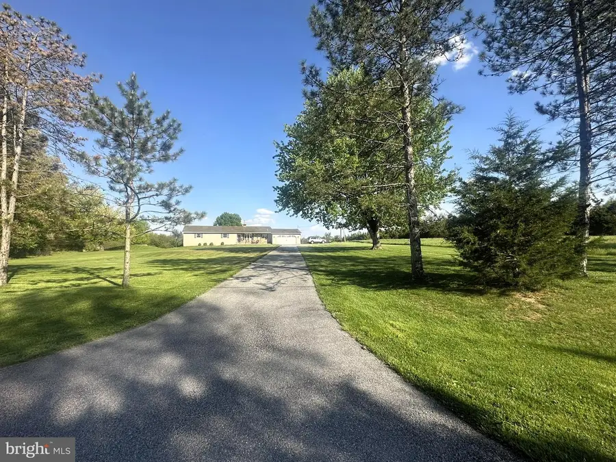 447 Hunterstown Hampton Rd, Gettysburg, PA 17325 - #2