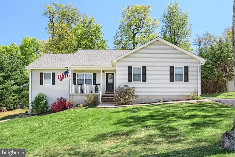680 Chestnut Hill Rd, Hanover, PA 17331 - #3
