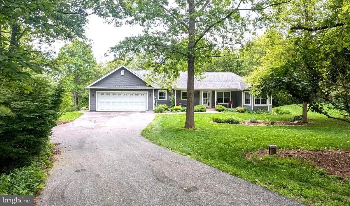 85 Southview Dr, Biglerville, PA 17307 - #1