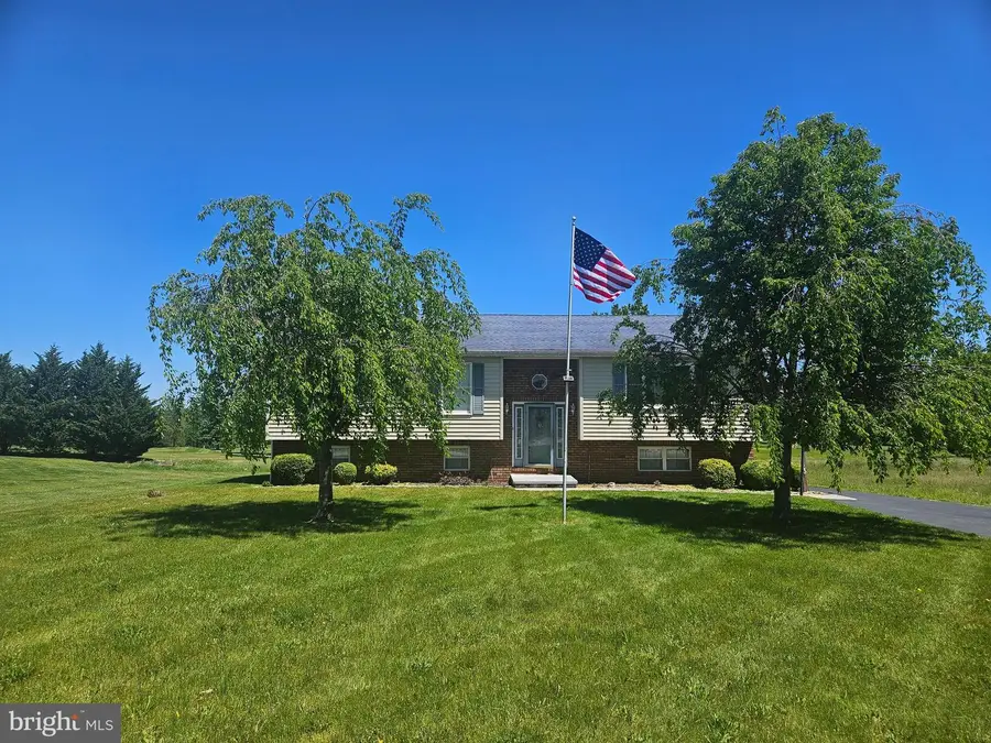 1424 Fish And Game Rd, Littlestown, PA 17340 - #3