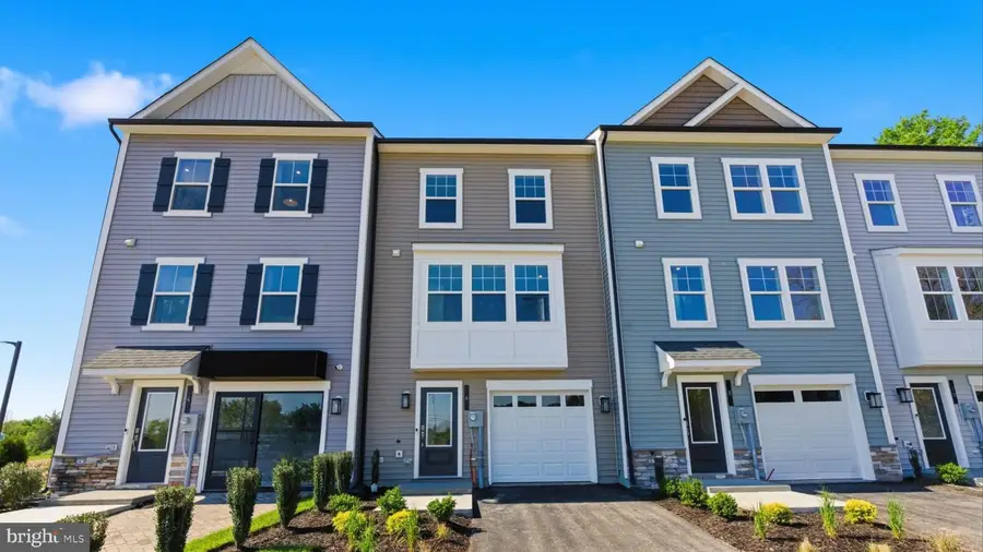 6 Magnolia Ct, Gettysburg, PA 17325 - #2