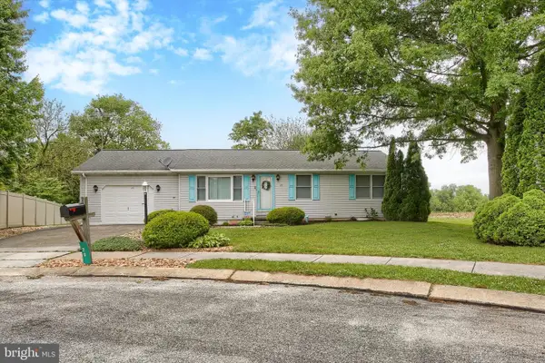 29 Hughes Dr, ABBOTTSTOWN, PA 17301