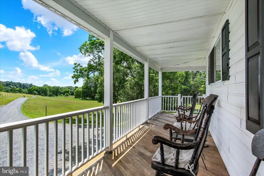 341 Schwartz Rd, Gettysburg, PA 17325 - #2