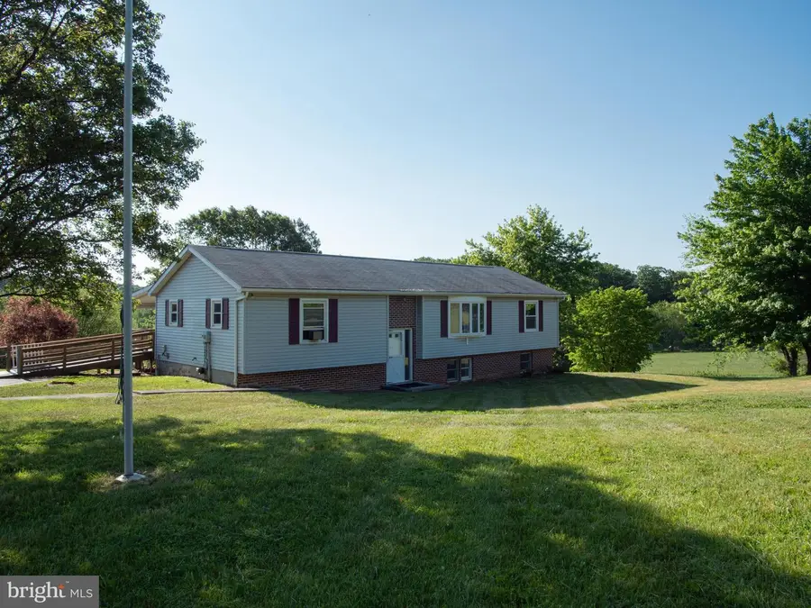 267 Old Westminster Rd, Hanover, PA 17331 - #2