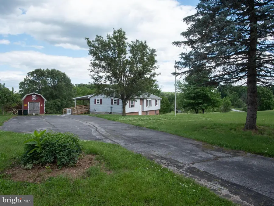 267 Old Westminster Rd, Hanover, PA 17331 - #3