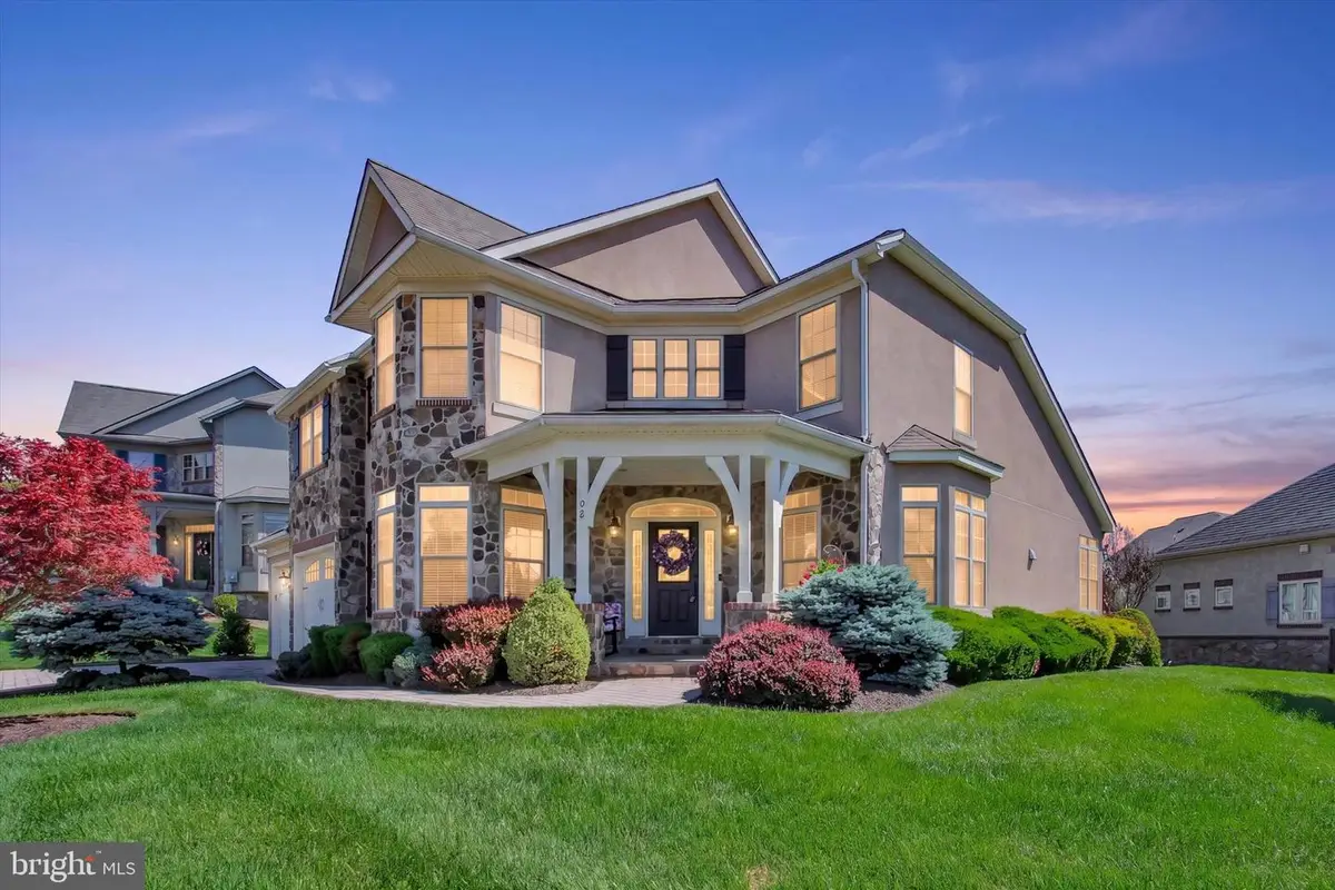 96 Garrison Falls Dr, Gettysburg, PA 17325 - #1