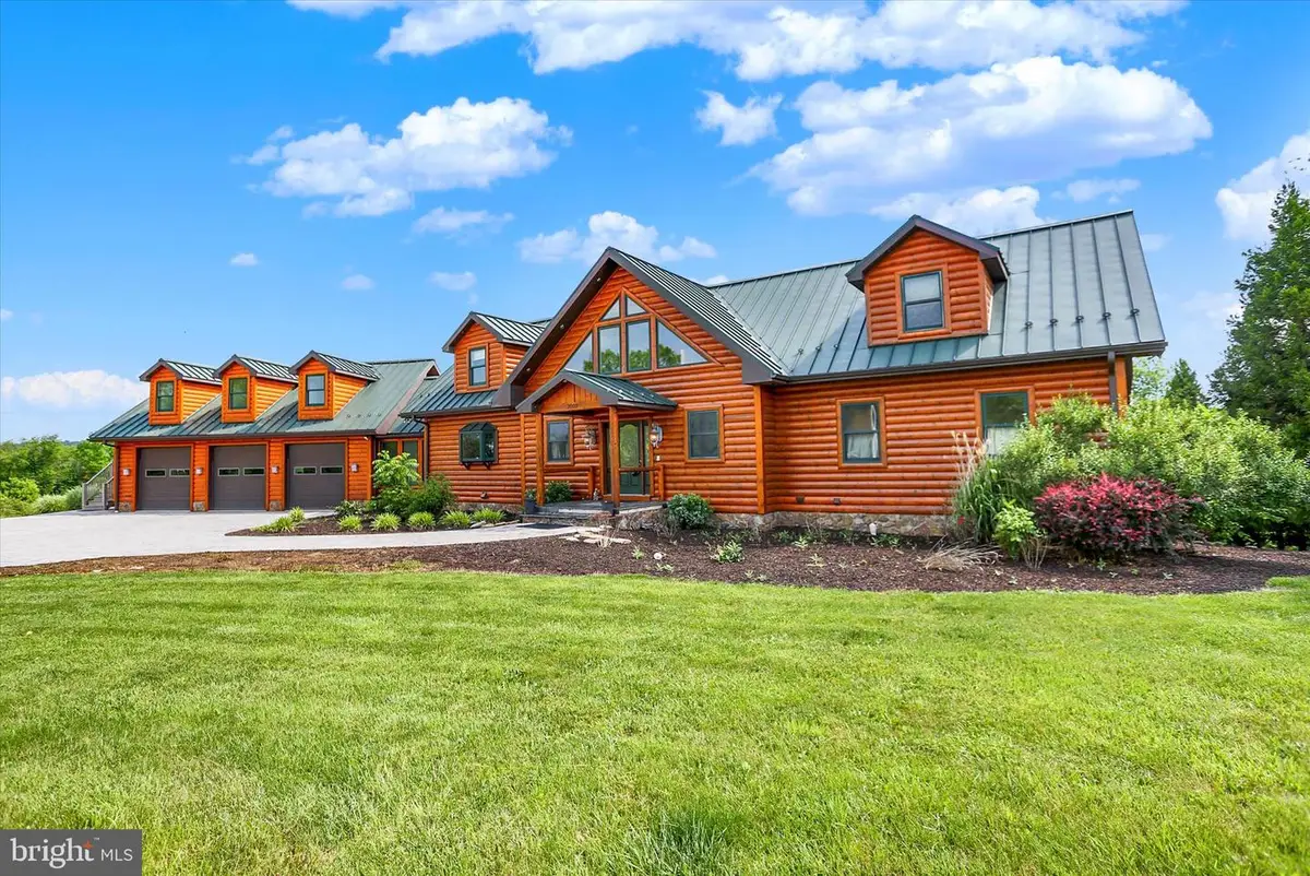 2002 Taneytown Rd, Gettysburg, PA 17325 - #1