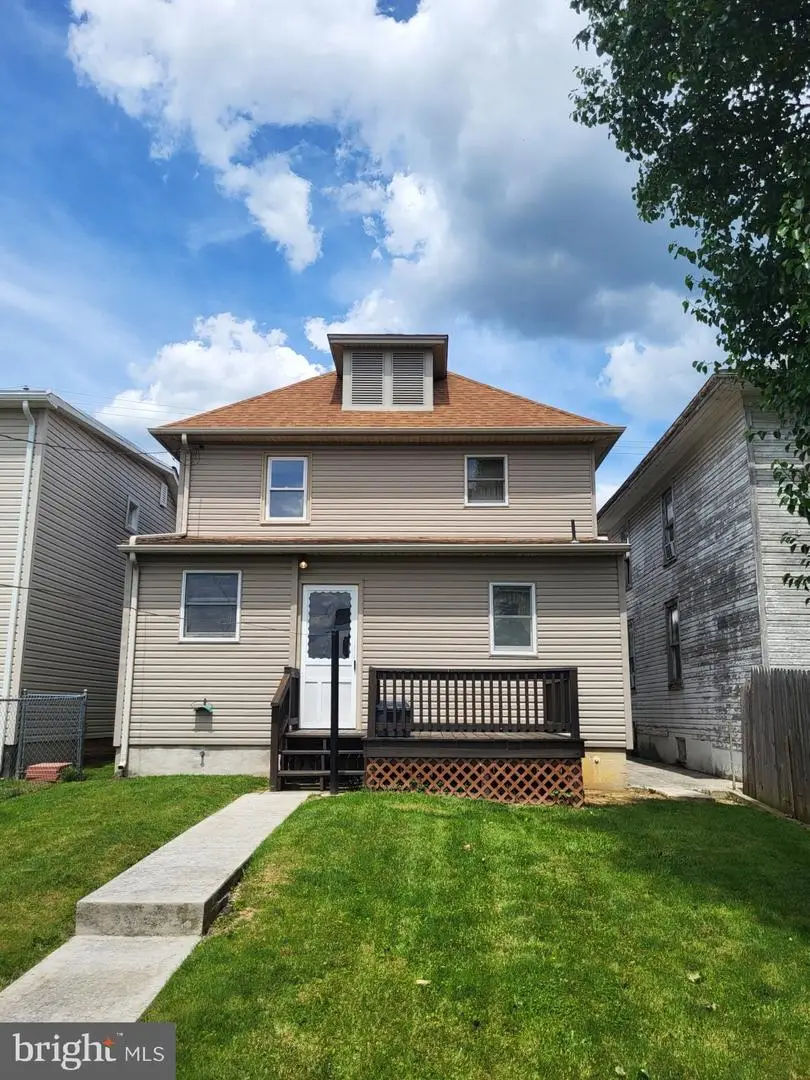 720 Linden Ave, Hanover, PA 17331 - #2