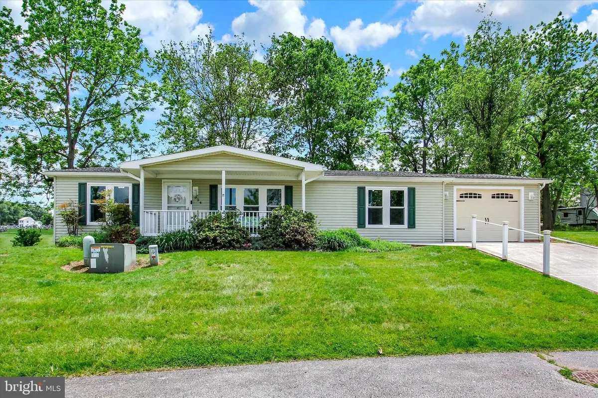 324 Crystal Creek Xing, Abbottstown, PA 17301 - #1