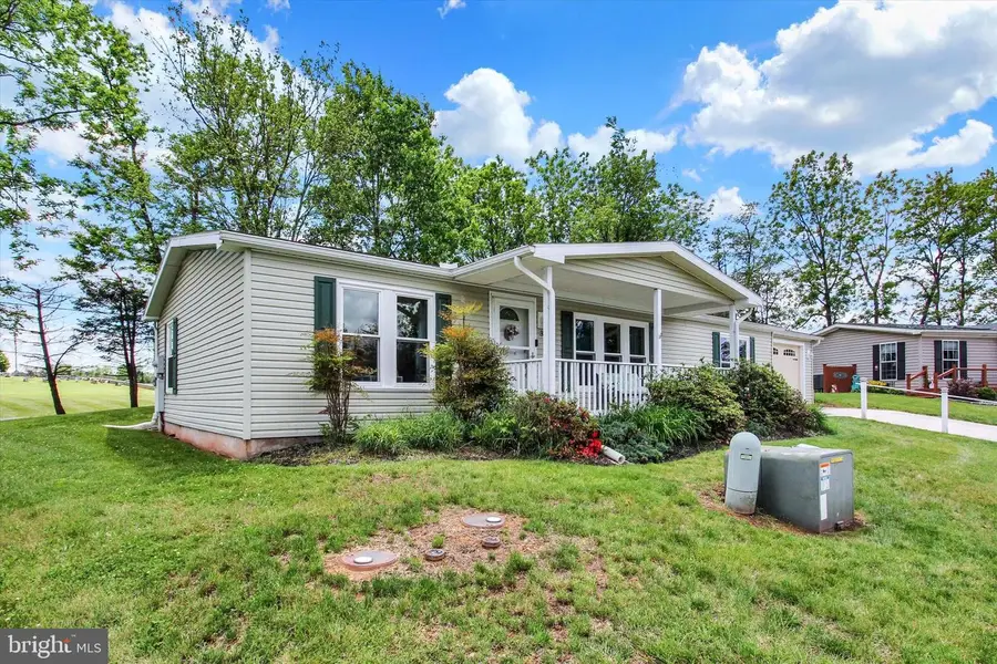 324 Crystal Creek Xing, Abbottstown, PA 17301 - #3