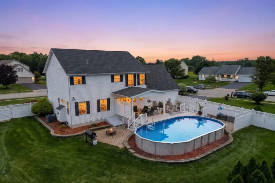 120 Derby Dr, Hanover, PA 17331 - #2