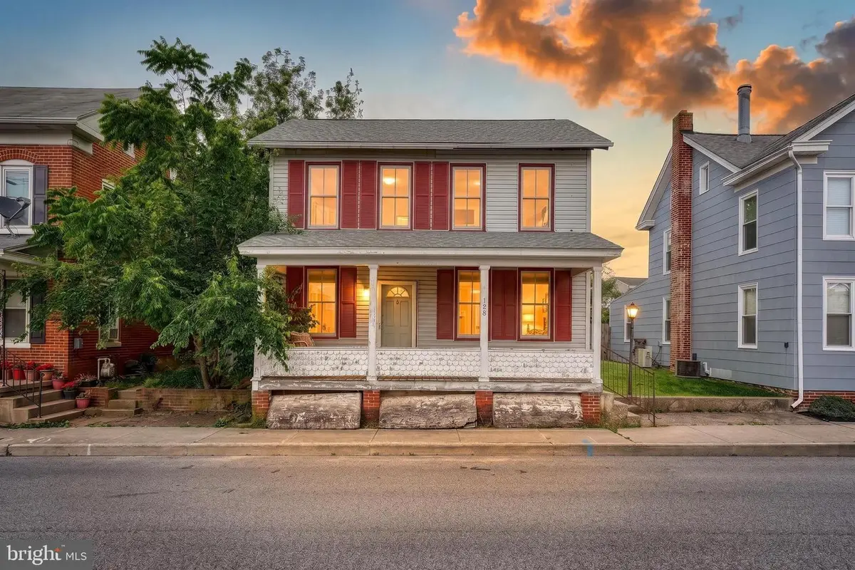 128 N 2nd St, McSherrystown, PA 17344 - #1