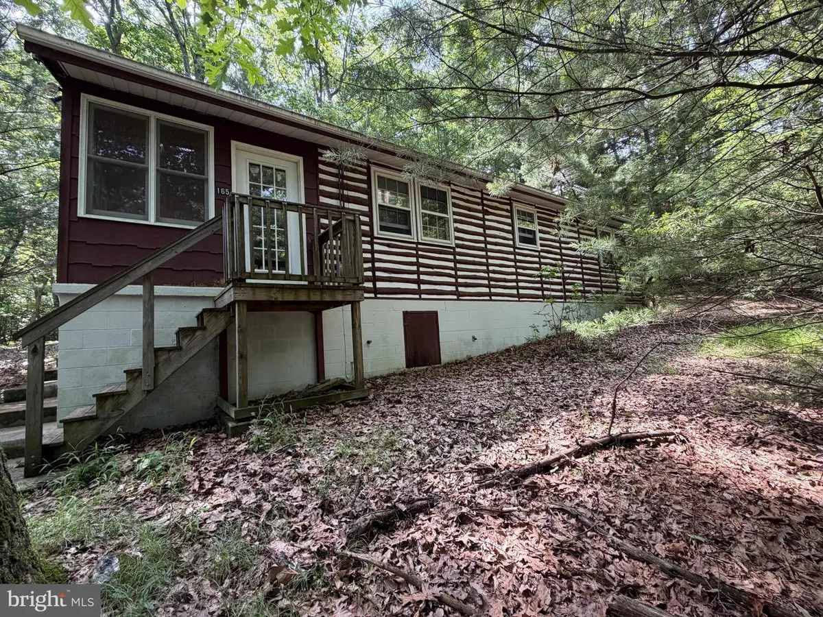 165 Schoolhouse Hill Rd, Fayetteville, PA 17222 - #1