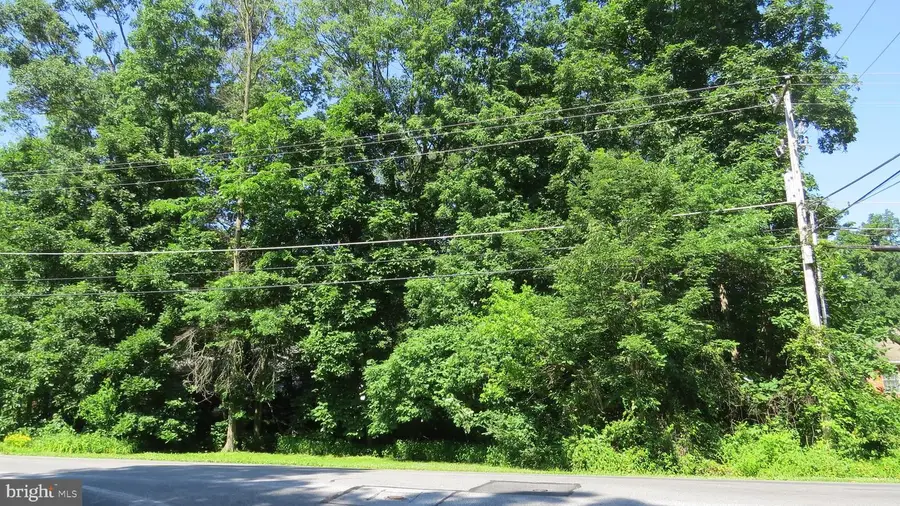 184 Longstreet Dr, Gettysburg, PA 17325 - #2