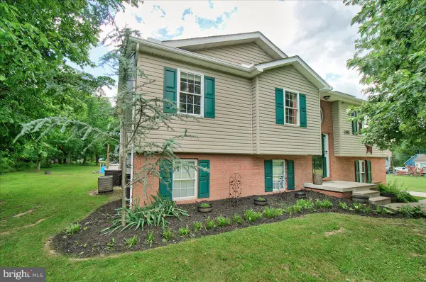 10 Northern Pike, FAIRFIELD, PA 17320