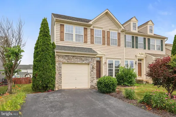 26 Birch Dr, HANOVER, PA 17331