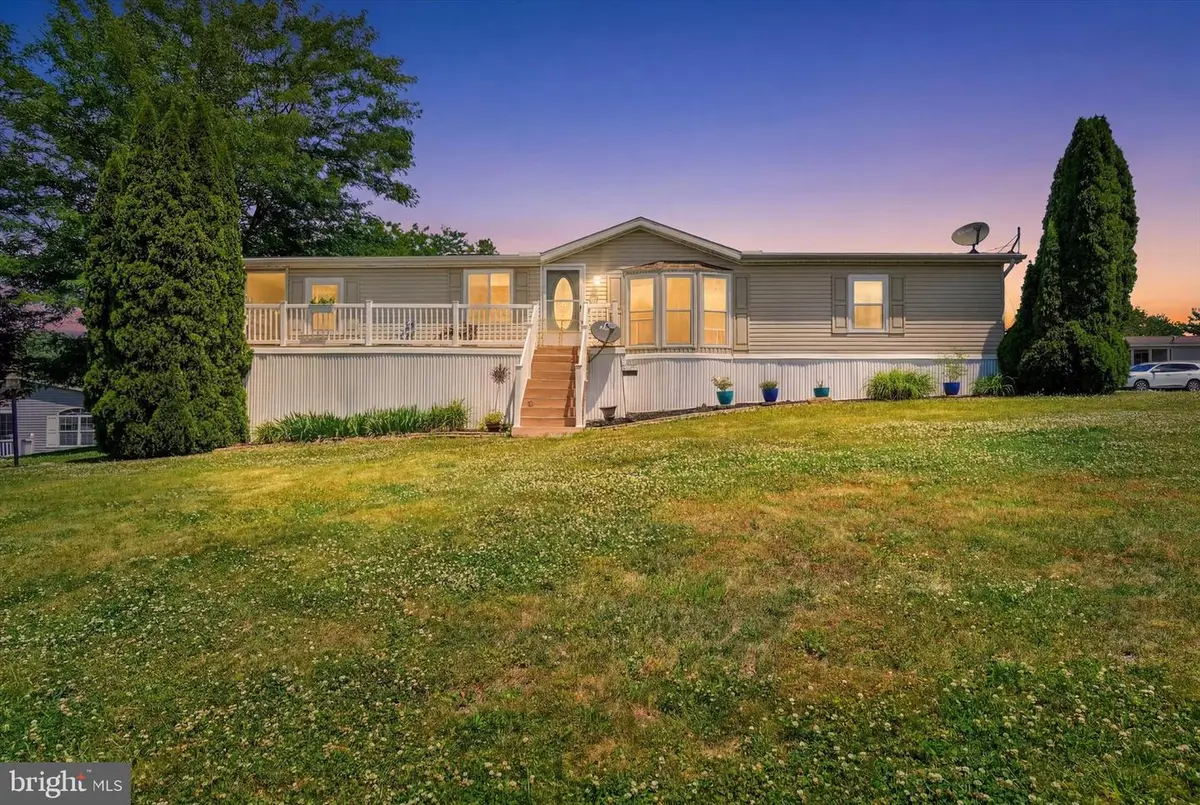 148 Broadwing Dr, Hanover, PA 17331 - #1