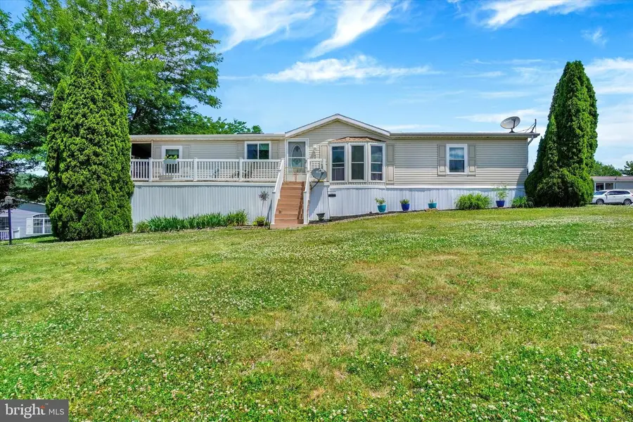 148 Broadwing Dr, Hanover, PA 17331 - #2