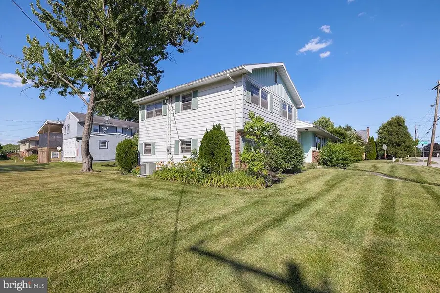409 Queen St, Gettysburg, PA 17325 - #3