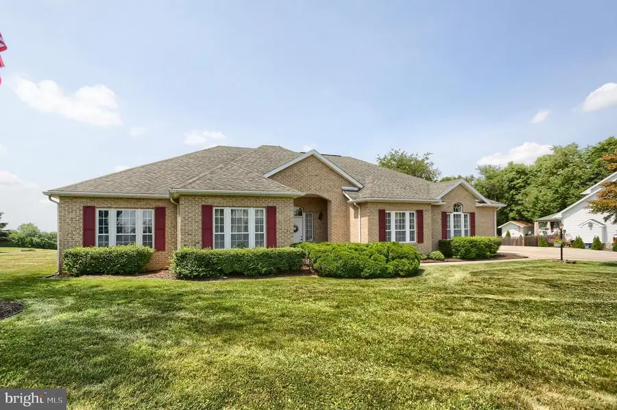 422 Bollinger Rd, Littlestown, PA 17340 - #2