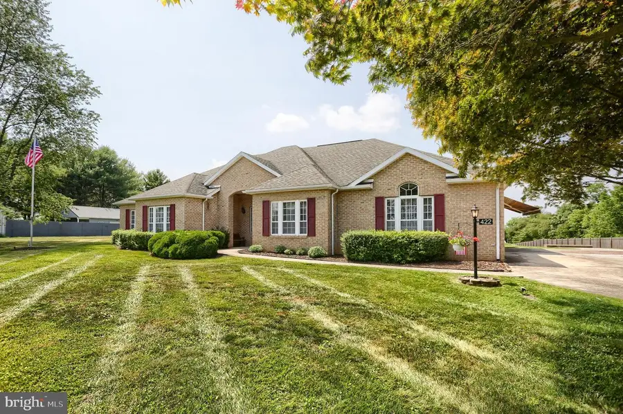 422 Bollinger Rd, Littlestown, PA 17340 - #3