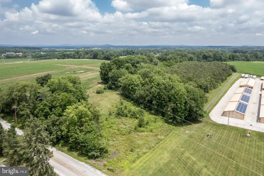 Brickcrafters Rd, New Oxford, PA 17350 - #3