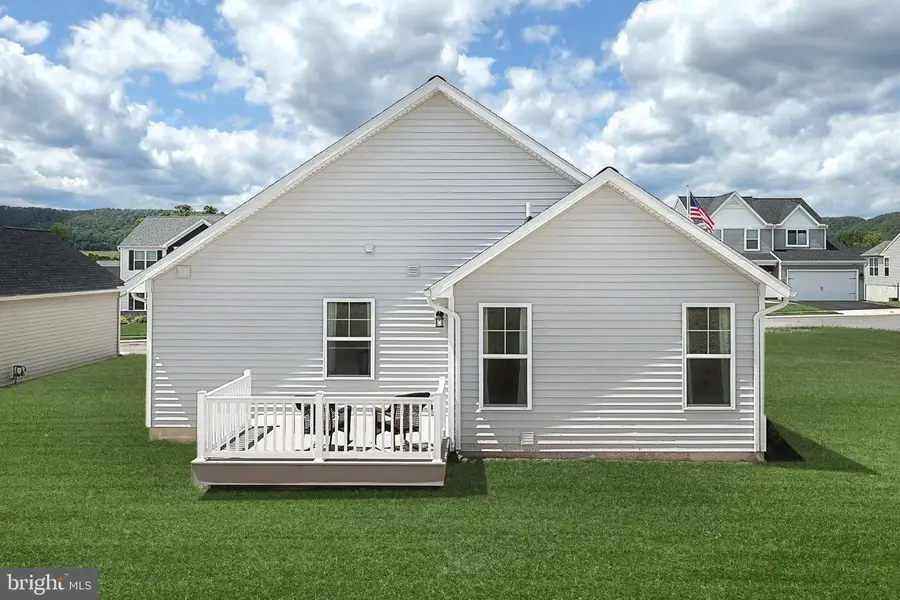 Isabella Plan At 7 Fisher Dr, East Berlin, PA 17316 - #2