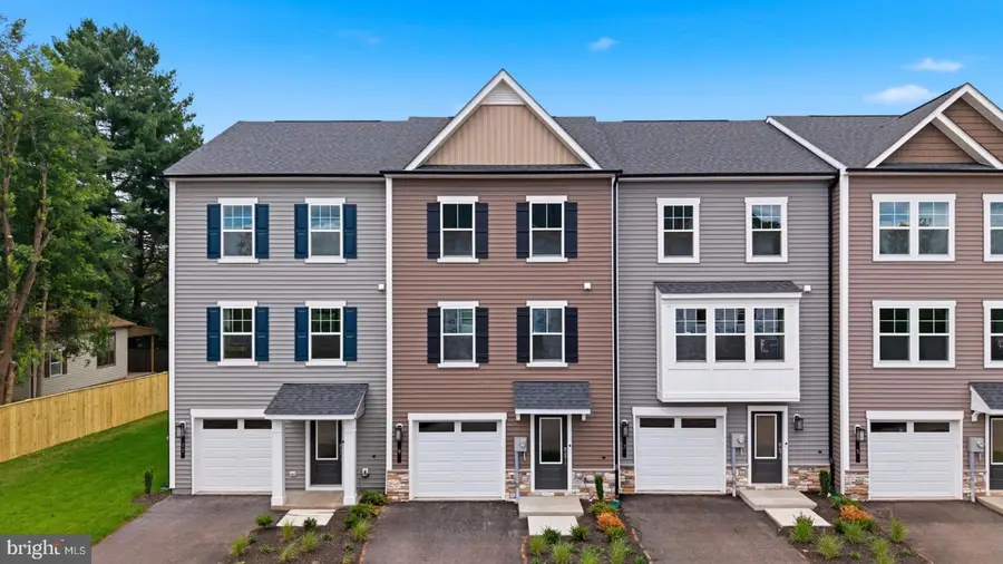 9 Juniper Ct, Gettysburg, PA 17325 - #2