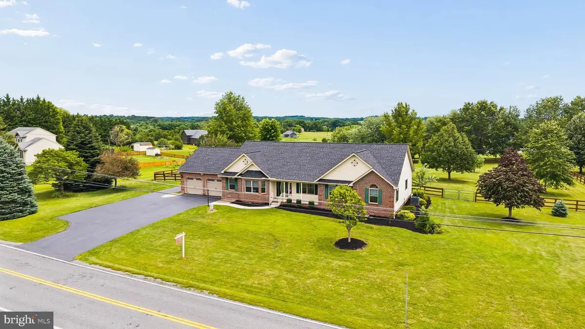 2165 Harney Rd, Littlestown, PA 17340 - #1