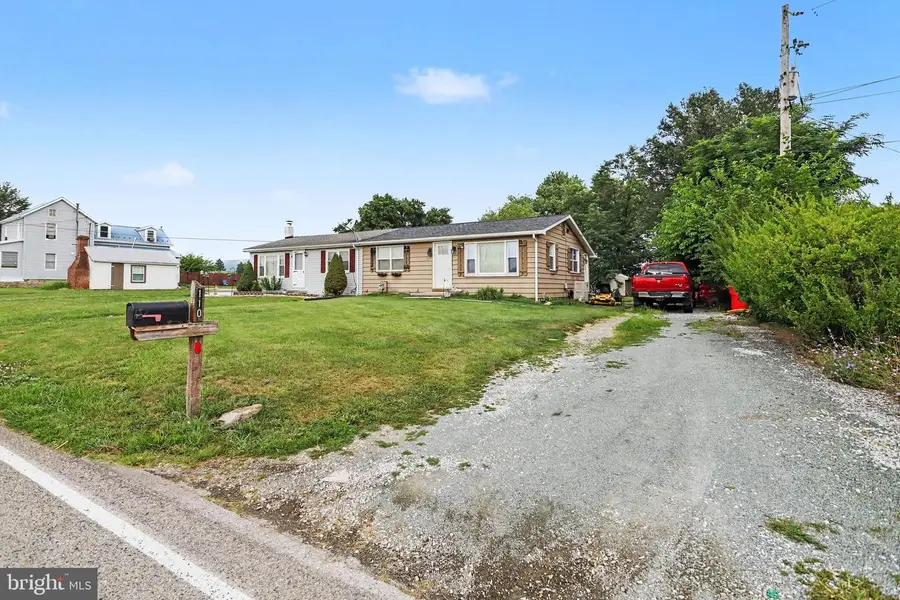 110 Water St, Fairfield, PA 17320 - #2