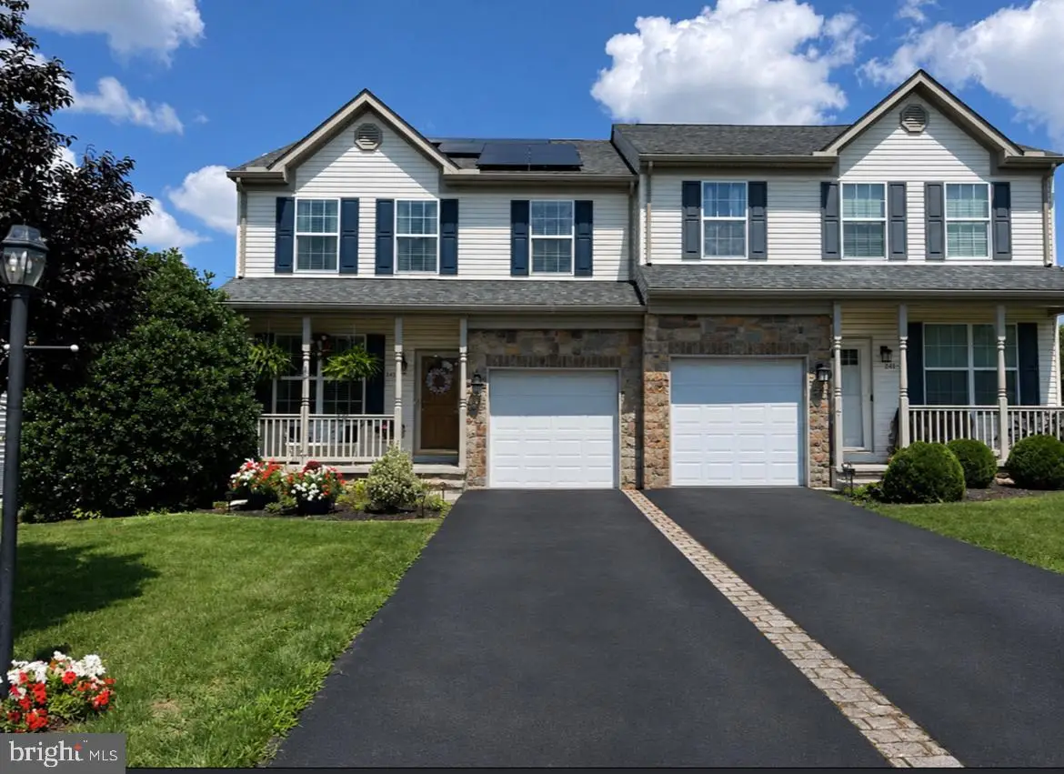 243 Maple Dr, Hanover, PA 17331 - #1