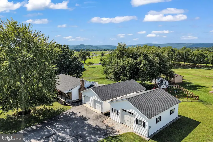 2825 Chambersburg Rd, McKnightstown, PA 17343 - #2
