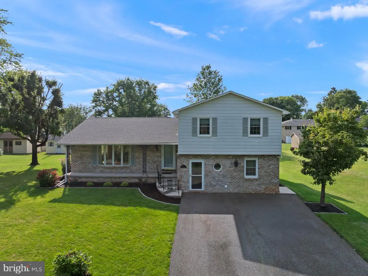 165 Redding Ln, Gettysburg, PA 17325 - #1