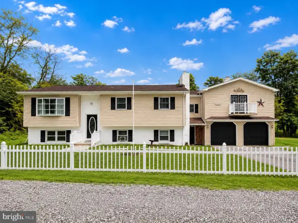 152 Poplar Rd, NEW OXFORD, PA 17350