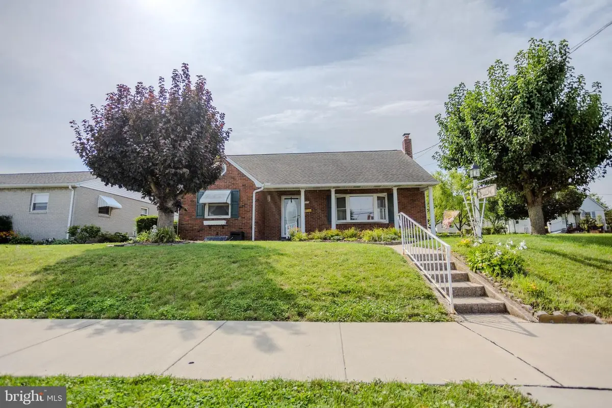 410 Delone Ave, McSherrystown, PA 17344 - #1
