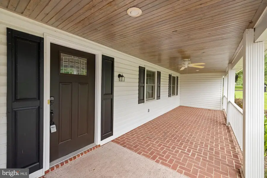 759 Mcclellan Dr, Gettysburg, PA 17325 - #3
