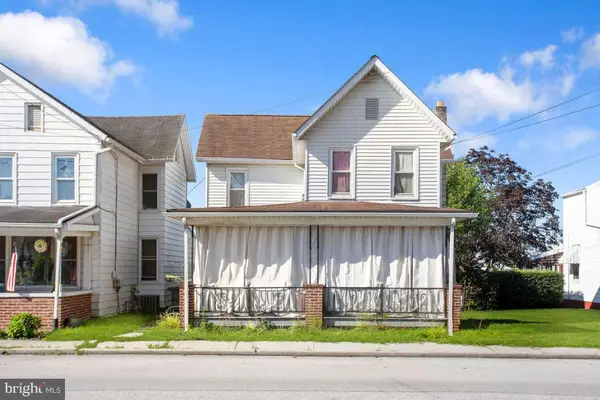 636 Third St, HANOVER, PA 17331