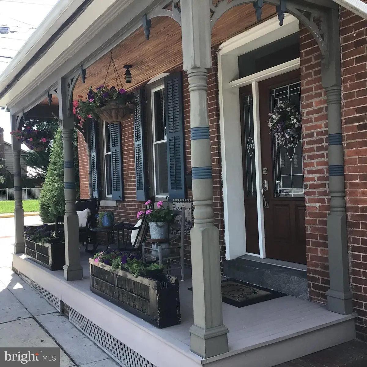 13 Hanover Street, New Oxford, PA 17350 - #1