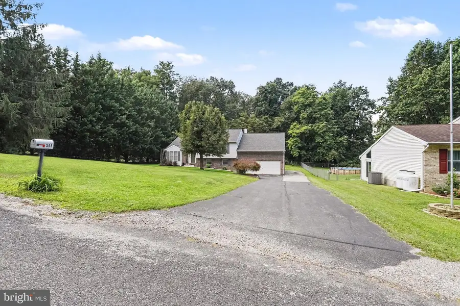 355 Bair Rd, Abbottstown, PA 17301 - #2