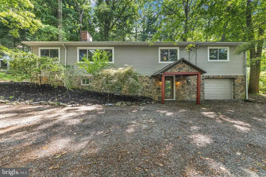 115 Wagner Rd, Fayetteville, PA 17222 - #2