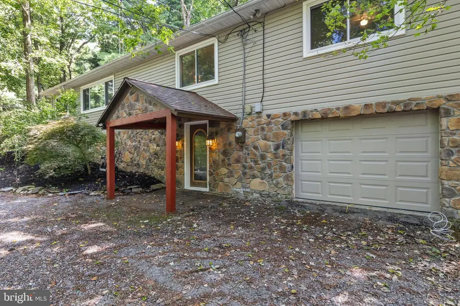 115 Wagner Rd, Fayetteville, PA 17222 - #3