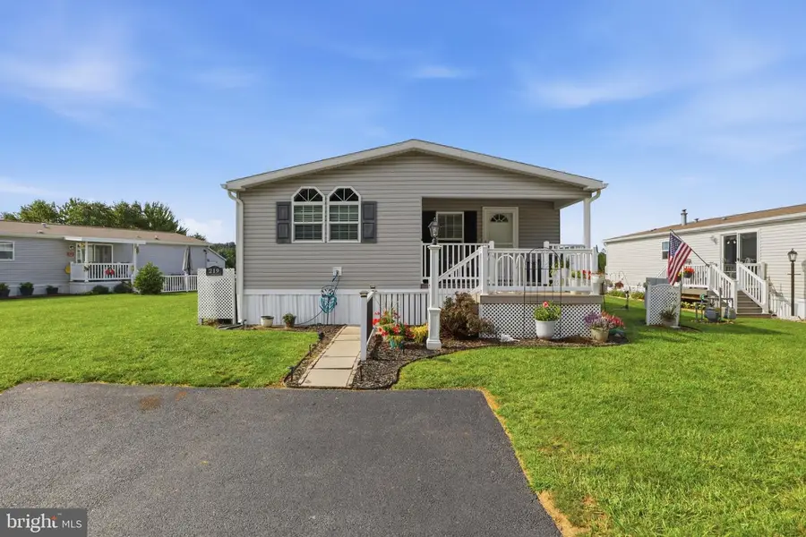 219 Eagle Dr, Hanover, PA 17331 - #2