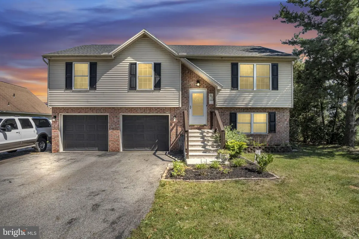 91 Lake Meade Dr, East Berlin, PA 17316 - #1