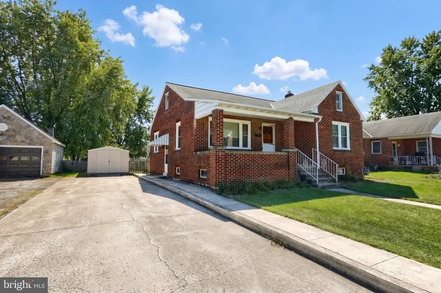 404 South St, McSherrystown, PA 17344 - #3