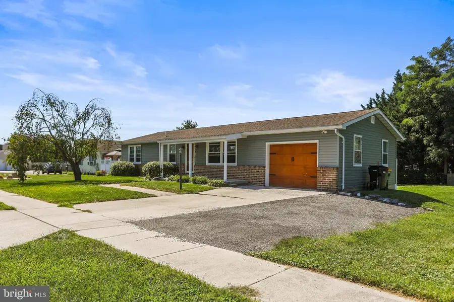 294 S Jefferson St, Hanover, PA 17331 - #2