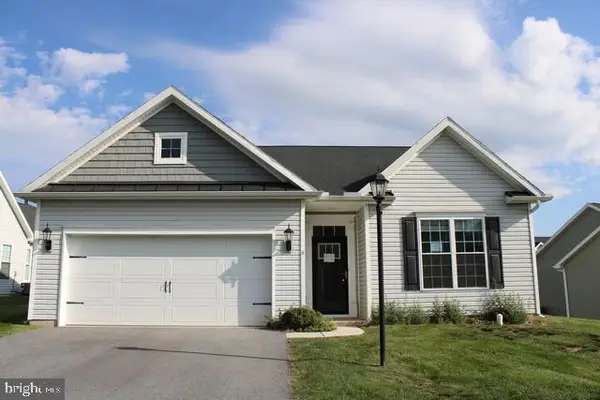 8 Osprey Ct, GETTYSBURG, PA 17325